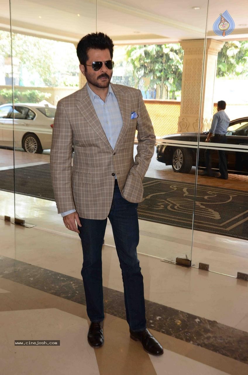 Bolly Celebs at The 16th IIFA Voting Weekend - 18 / 86 photos