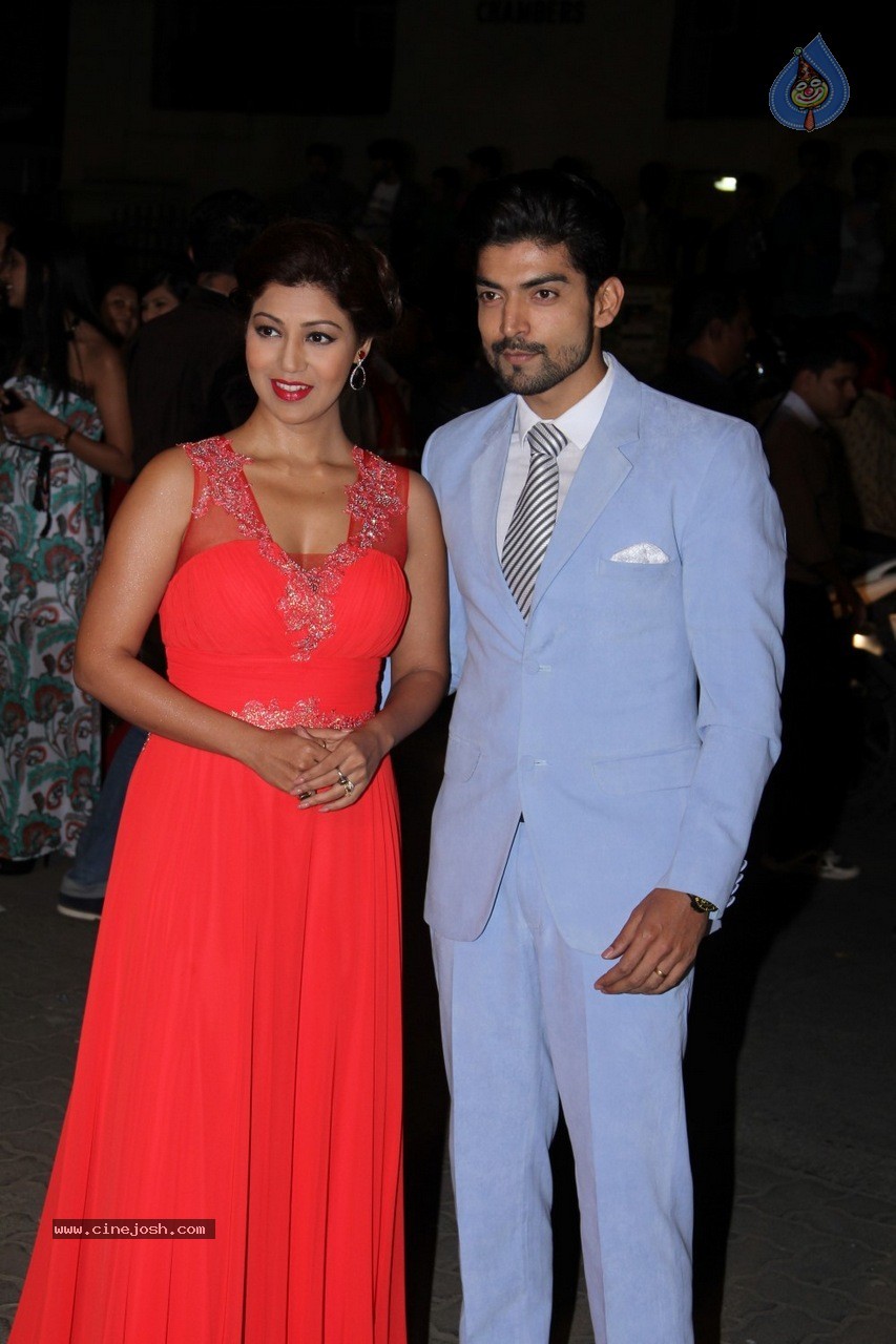 Bolly Celebs at The 60th Britannia Filmfare 2014 Awards 02 - 20 / 144 photos