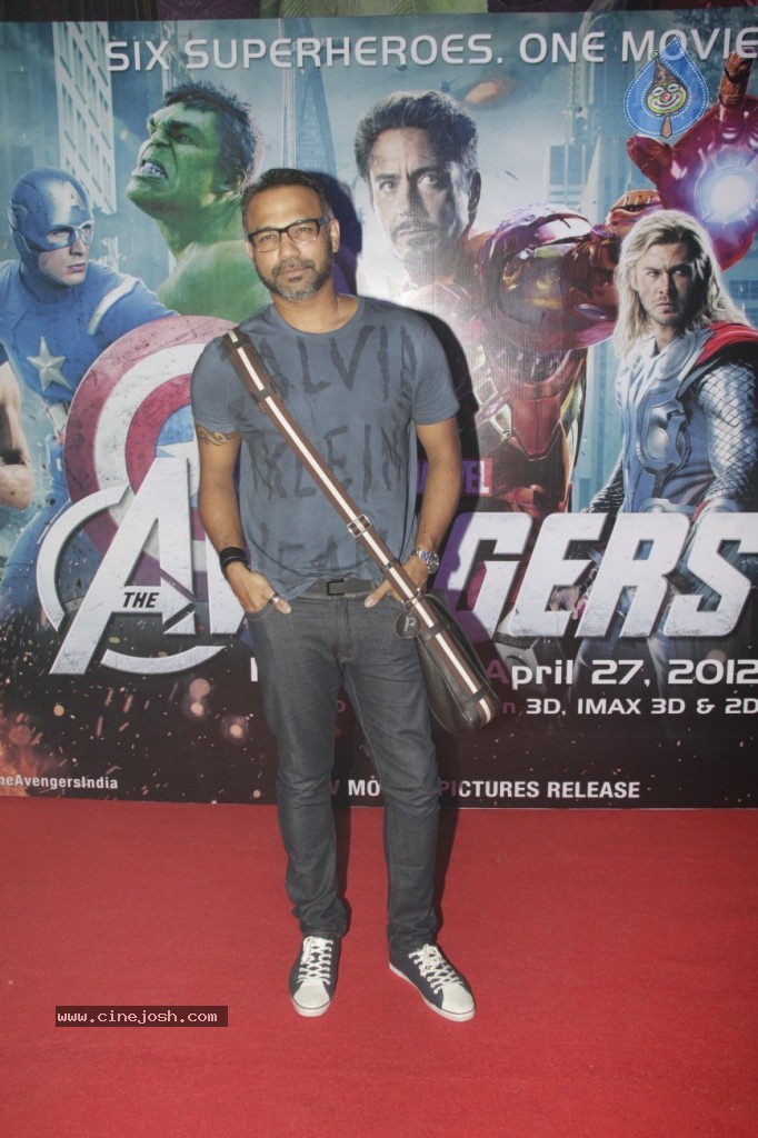 Bolly Celebs at The Avengers Movie Premiere - 16 / 31 photos