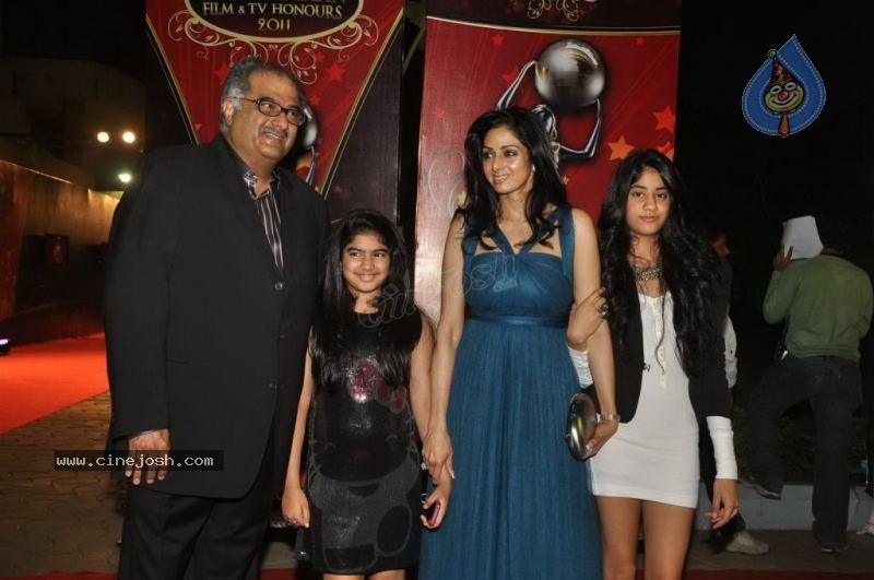 Bolly Celebs at The Global Indian Film and TV Honours 2011 - 26 / 92 photos