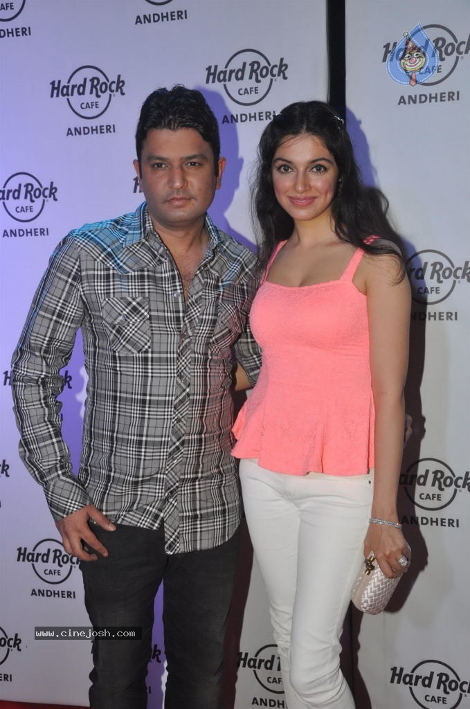 Bolly Celebs at The Hard Rock Cafe Launch - 20 / 53 photos