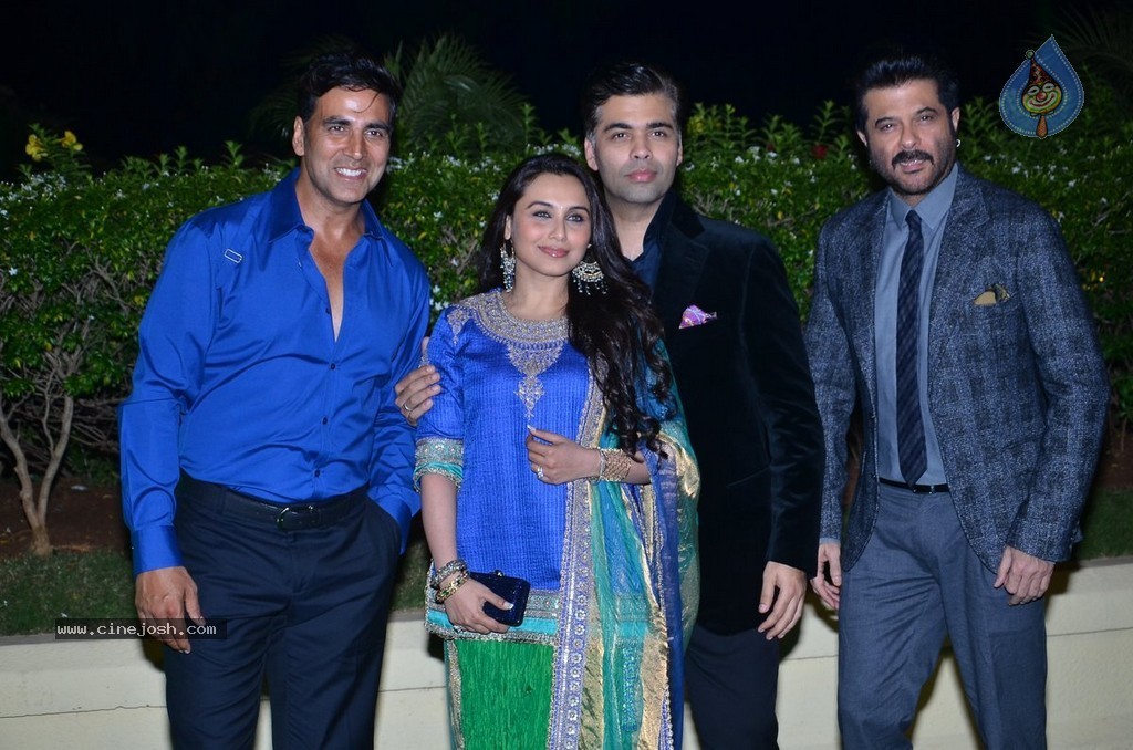 Bolly Celebs at Vishesh Bhatt Wedding Reception - 10 / 136 photos