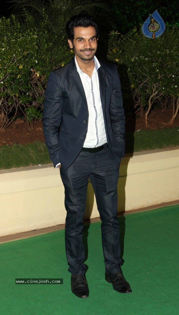 Bolly Celebs at Vishesh Bhatt Wedding Reception - 81 / 136 photos