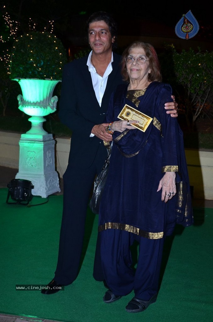 Bolly Celebs at Vishesh Bhatt Wedding Reception - 112 / 136 photos