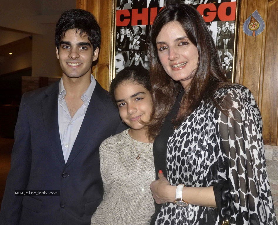 Bolly Celebs at Wisdom Charity Event - 1 / 22 photos