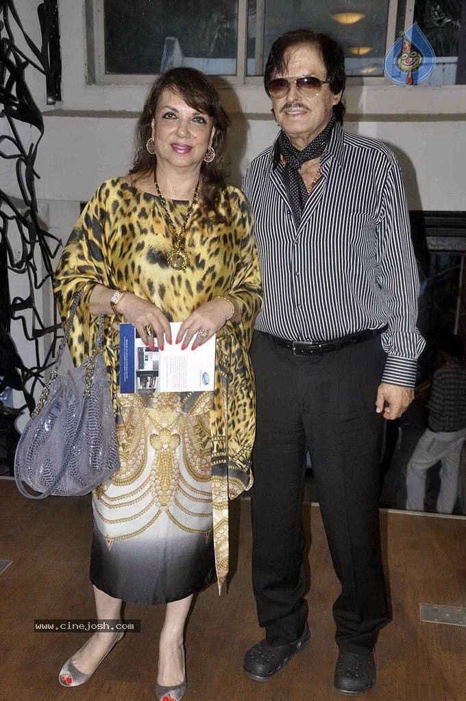 Bolly Celebs at Wisdom Charity Event - 20 / 22 photos