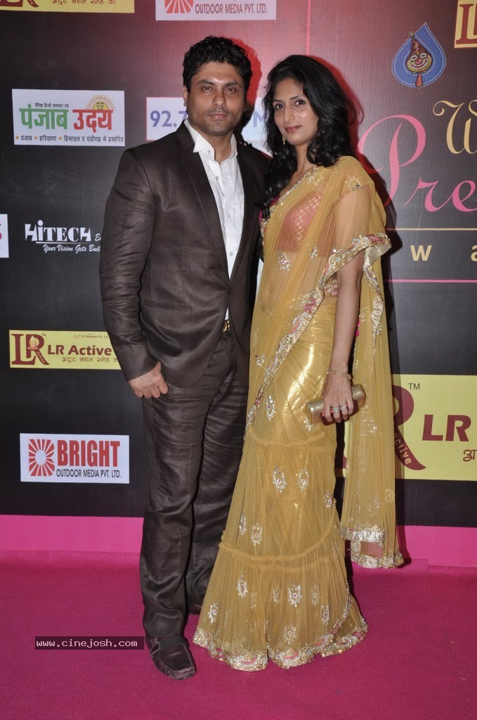 Bolly Celebs at Women Prerna Awards - 11 / 128 photos