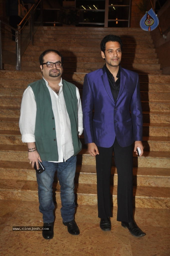 Bolly Celebs at Yash Chopra Memorial Awards - 97 / 125 photos