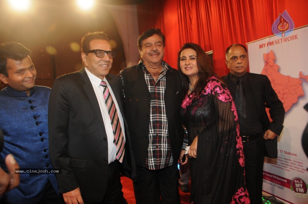 Bolly Celebs at Yes Bank Presents IIAA 2014 - 61 / 135 photos