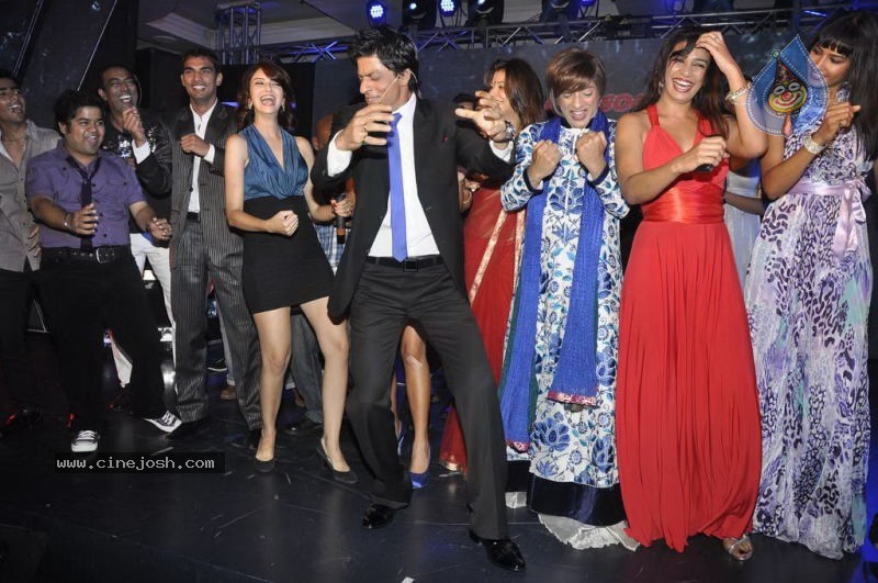 Bolly Celebs at Zor Ka Jhatka Bash - 48 / 99 photos