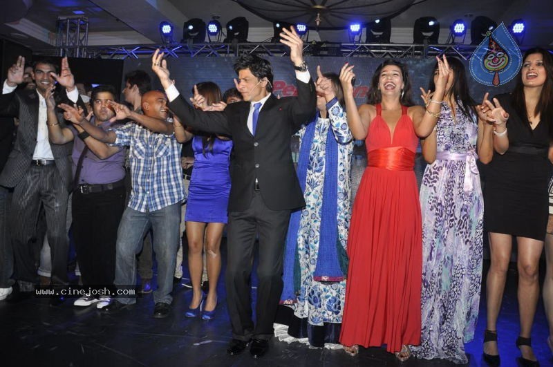 Bolly Celebs at Zor Ka Jhatka Bash - 54 / 99 photos