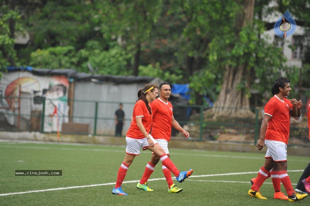 Bolly Celebs Charity Football Match Photos - 27 / 152 photos