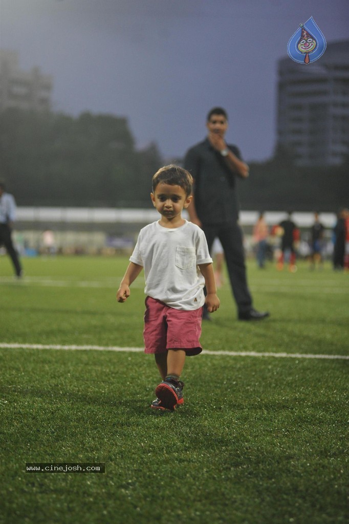 Bolly Celebs Charity Football Match Photos - 75 / 152 photos