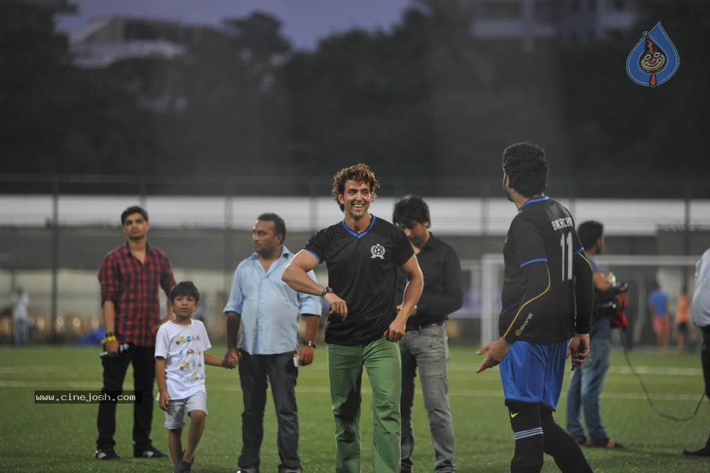 Bolly Celebs Charity Football Match Photos - 128 / 152 photos