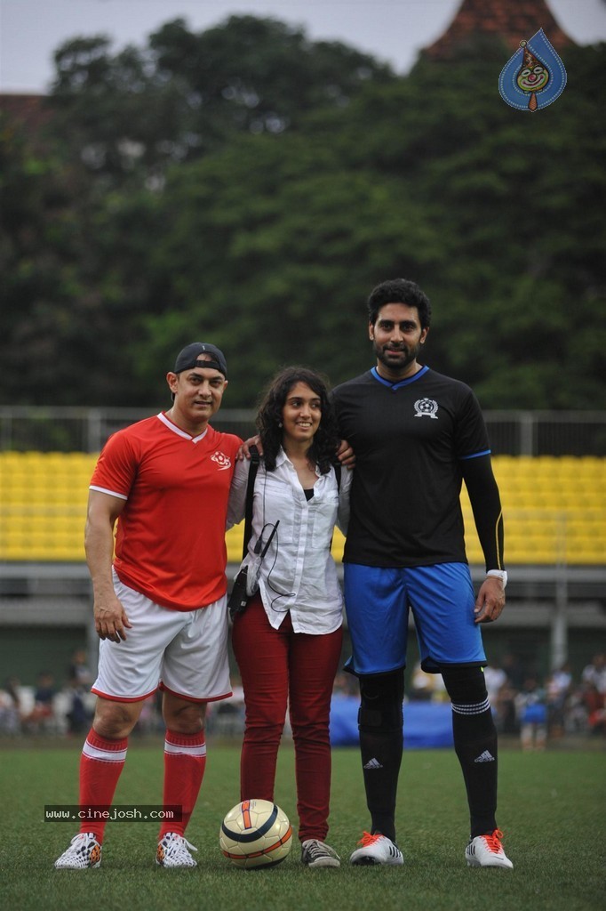Bolly Celebs Charity Football Match Photos - 132 / 152 photos