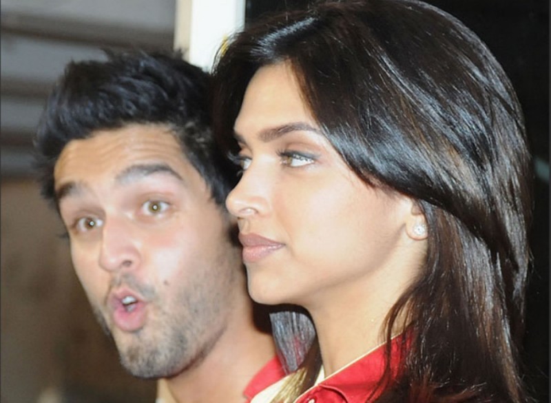 Bolly Celebs Enjoys IPL Matches - 63 / 74 photos
