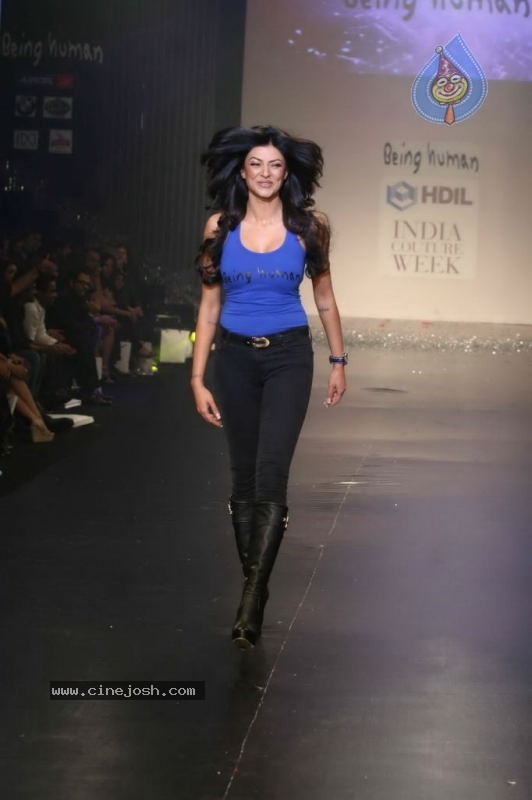 Bolly Celebs Human Fashion Show at HDIL India Couture Week - 9 / 104 photos