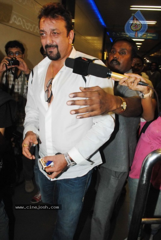 Bolly Celebs Leave for IIFA Awards Event - 11 / 93 photos