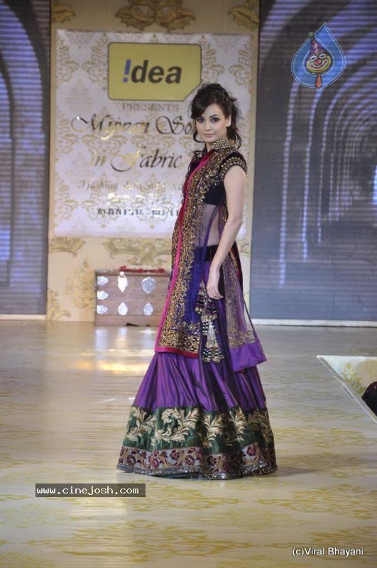 Bolly Celebs Ramp Walk at Mijwan Show - 136 / 138 photos