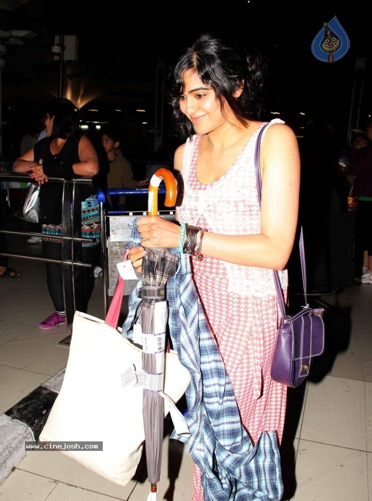 Bolly Celebs Snapped at Airport - 12 / 26 photos