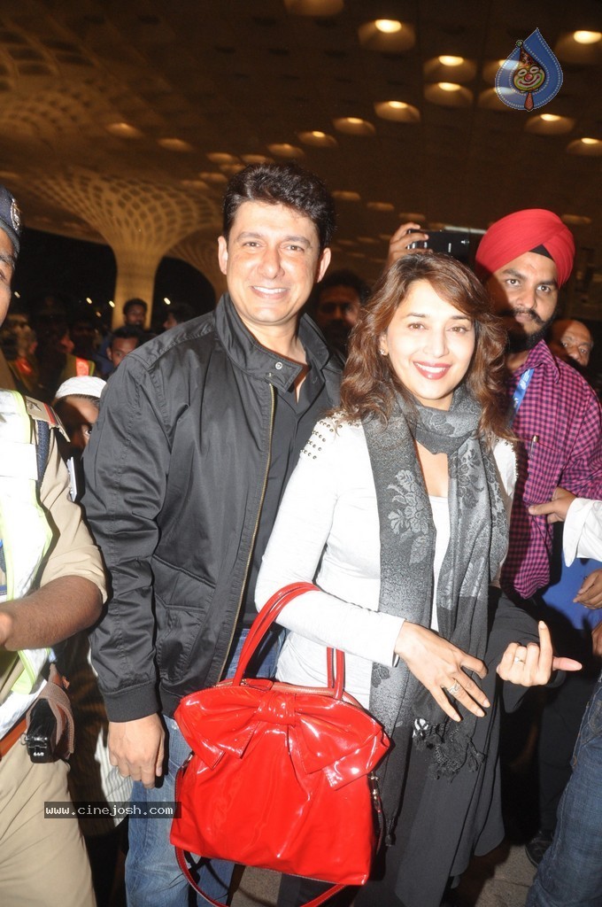 Bolly Celebs Snapped Leaving for IIFA 2014 - 66 / 77 photos
