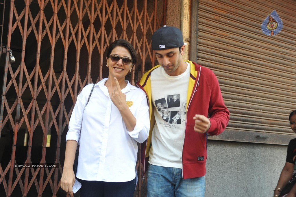 Bolly Celebs Snapped Voting for Loksabha Polls 2014 - 158 / 233 photos