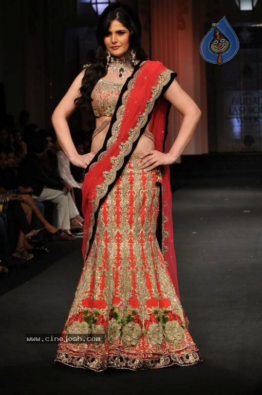 Bolly Celebs Walks the Ramp at AVIBFW- 02 - 73 / 115 photos