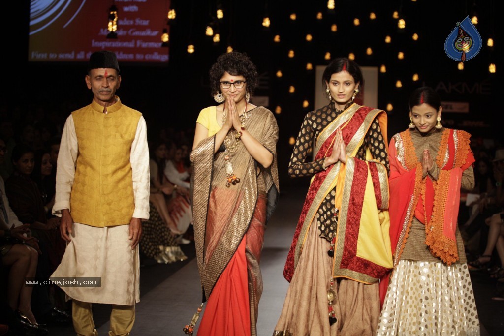 Bolly Celebs Walks the Ramp at LFW Day 4 - 7 / 134 photos