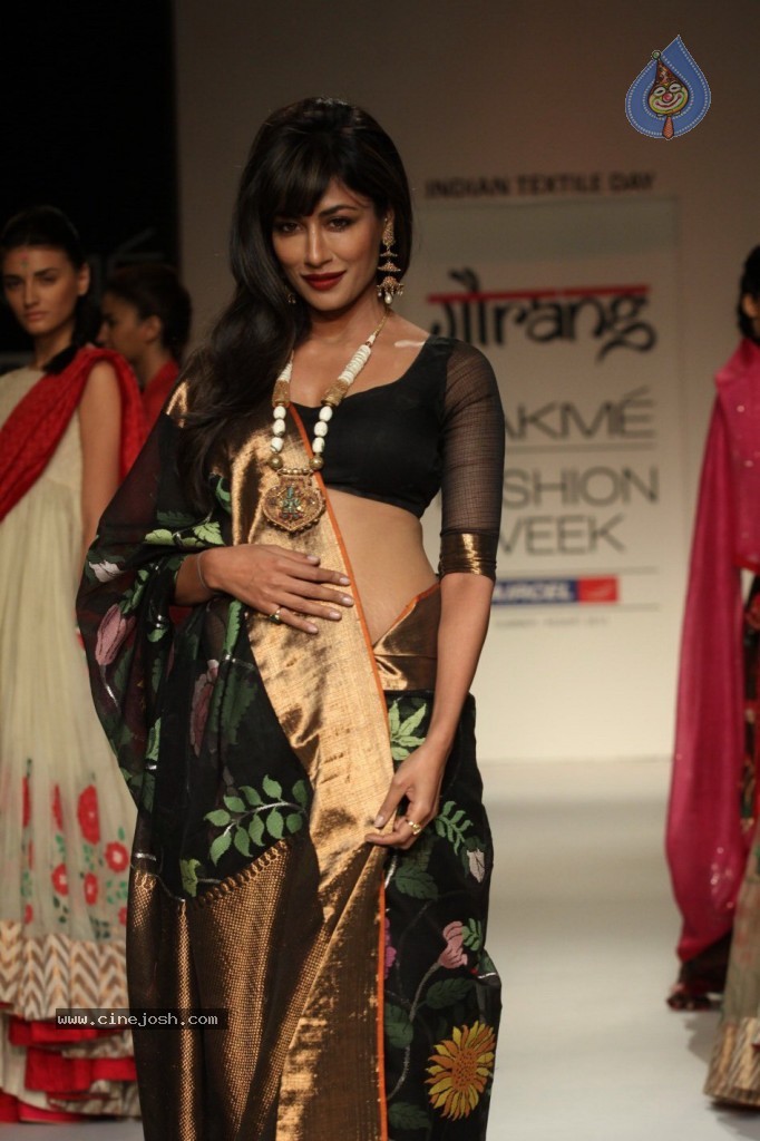 Bolly Celebs Walks the Ramp at LFW Day 4 - 68 / 134 photos