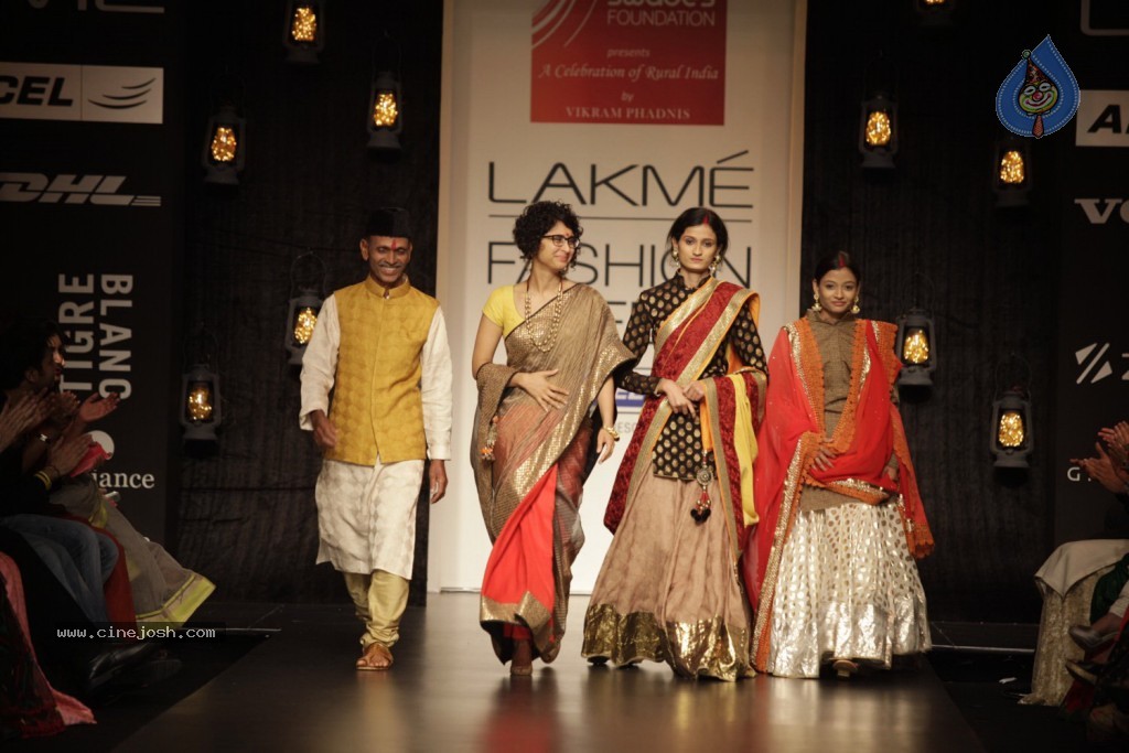 Bolly Celebs Walks the Ramp at LFW Day 4 - 87 / 134 photos