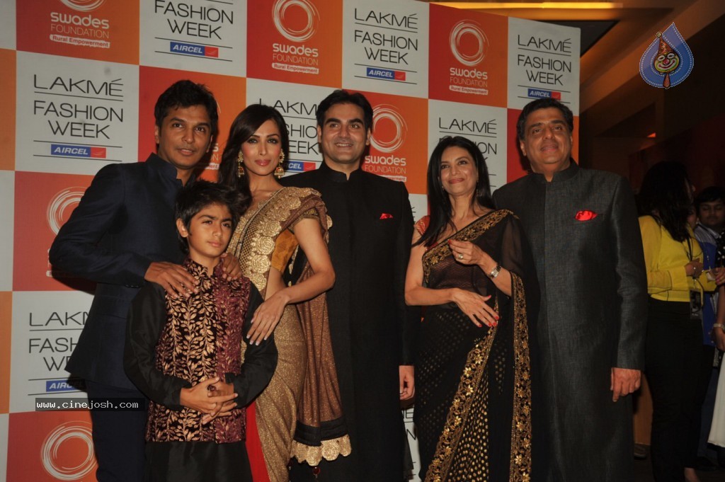 Bolly Celebs Walks the Ramp at LFW Day 4 - 115 / 134 photos