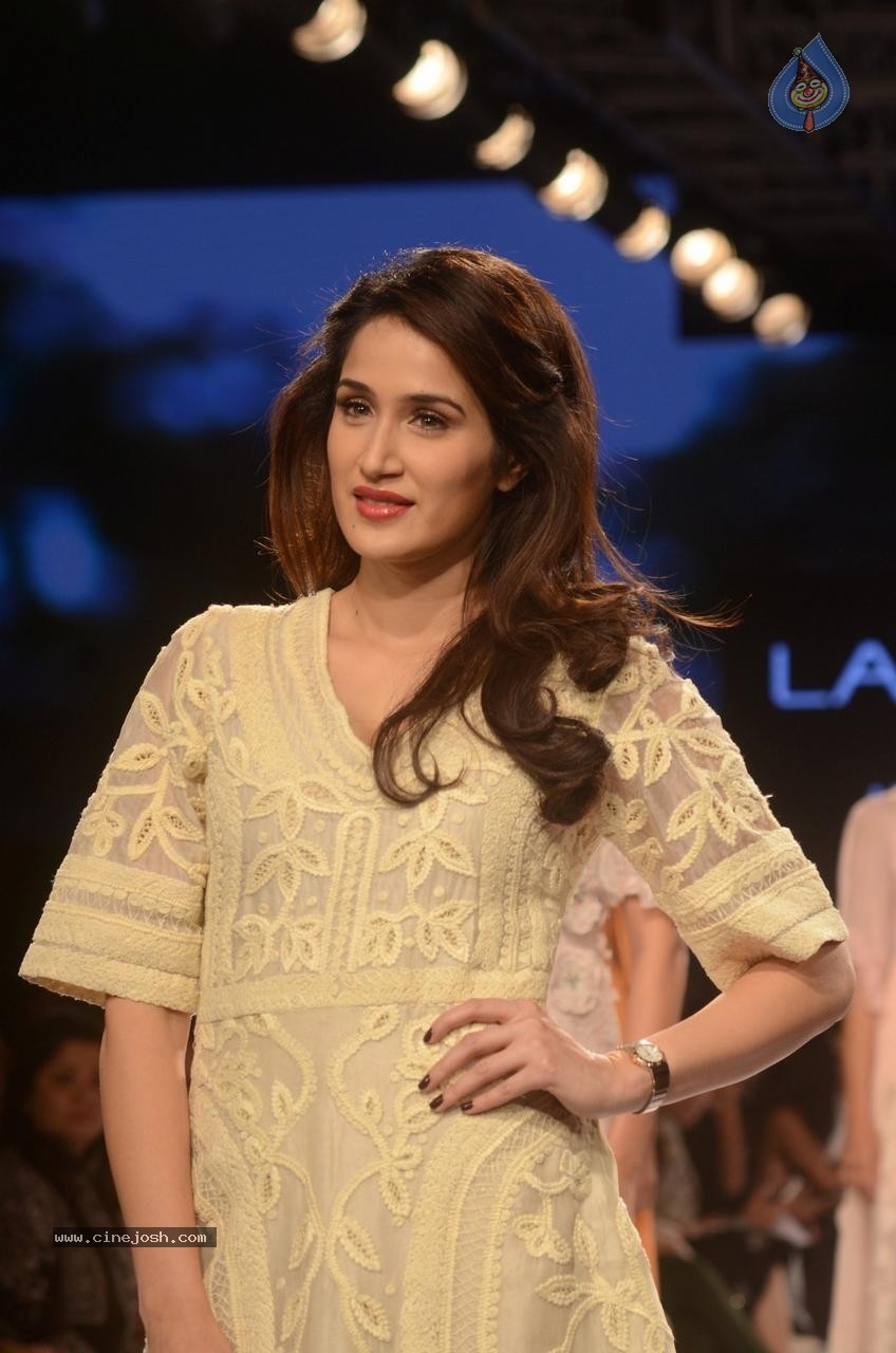 Bolly Celebs Walks the Ramp at LFW Summer Resort 2015 - 3 / 96 photos