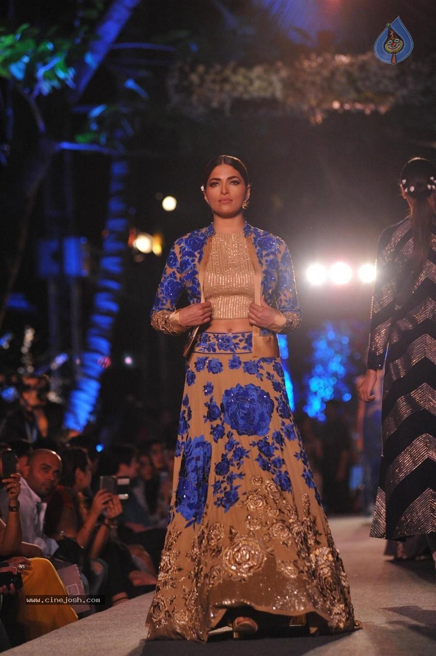 Bolly Celebs Walks the Ramp at LFW Summer Resort 2015 - 11 / 96 photos