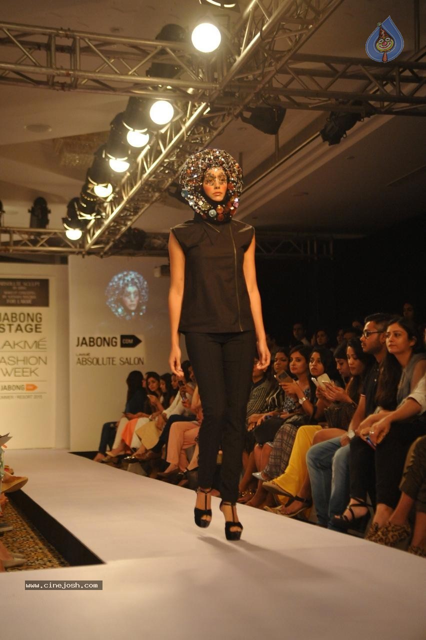Bolly Celebs Walks the Ramp at LFW Summer Resort 2015 - 15 / 96 photos