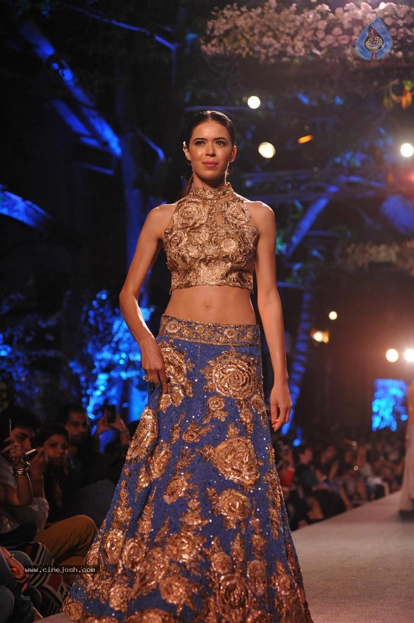 Bolly Celebs Walks the Ramp at LFW Summer Resort 2015 - 21 / 96 photos