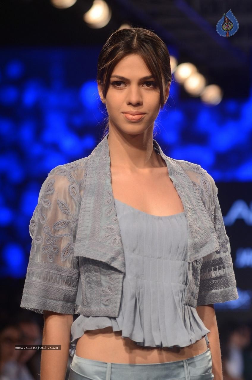 Bolly Celebs Walks the Ramp at LFW Summer Resort 2015 - 39 / 96 photos