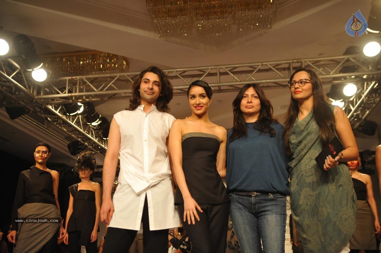 Bolly Celebs Walks the Ramp at LFW Summer Resort 2015 - 68 / 96 photos