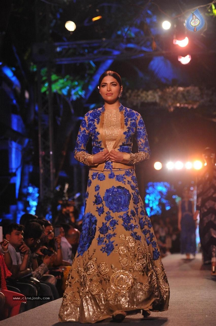 Bolly Celebs Walks the Ramp at LFW Summer Resort 2015 - 90 / 96 photos