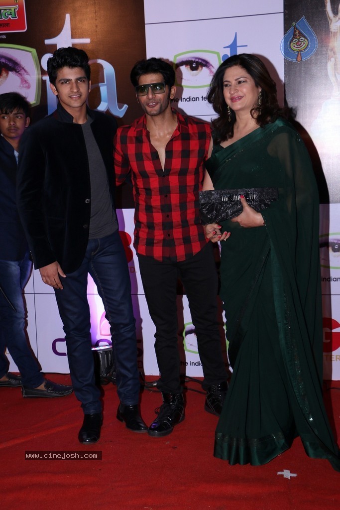 Bolly n TV Celebs at 14th Indian Television Academy Awards - 2 / 70 photos
