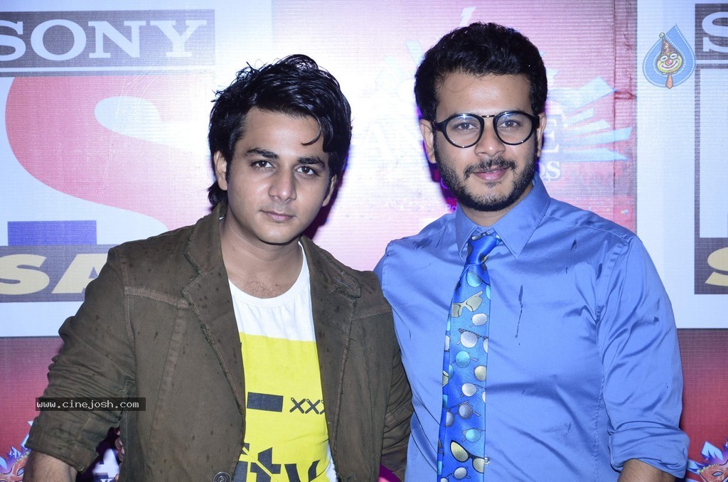 Bolly n TV Celebs at SAB Ke Anokhe Awards 2014 - 73 / 102 photos