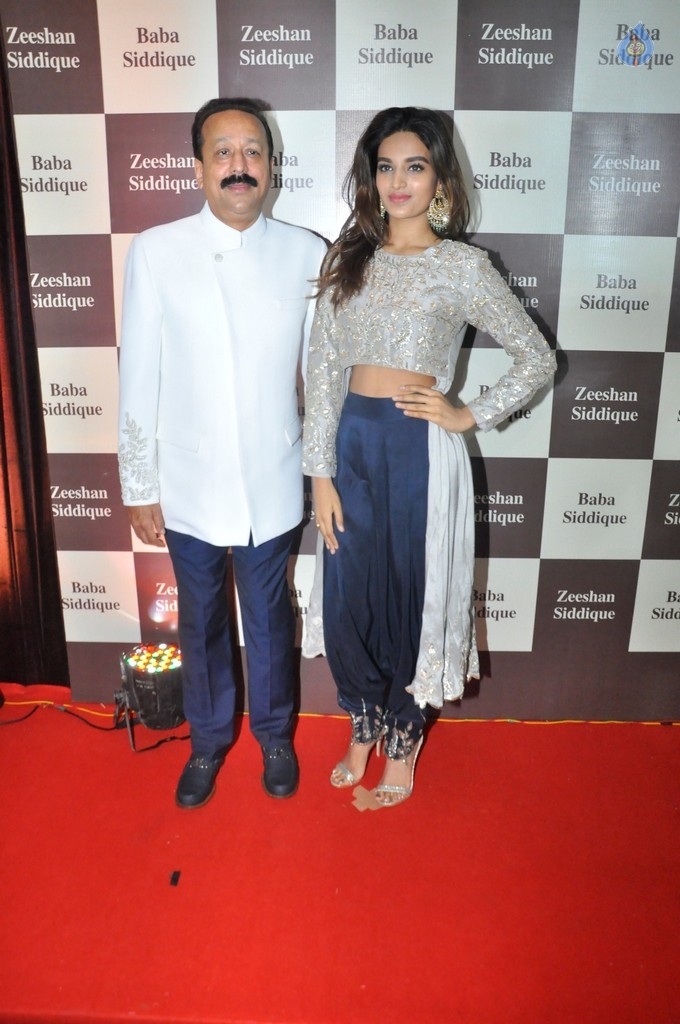 Bollywood Celebrities At Baba Siddique Iftar Party - 49 / 78 photos