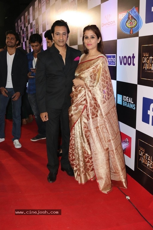 Bollywood Celebrities at Digital Awards Function - 2 / 51 photos