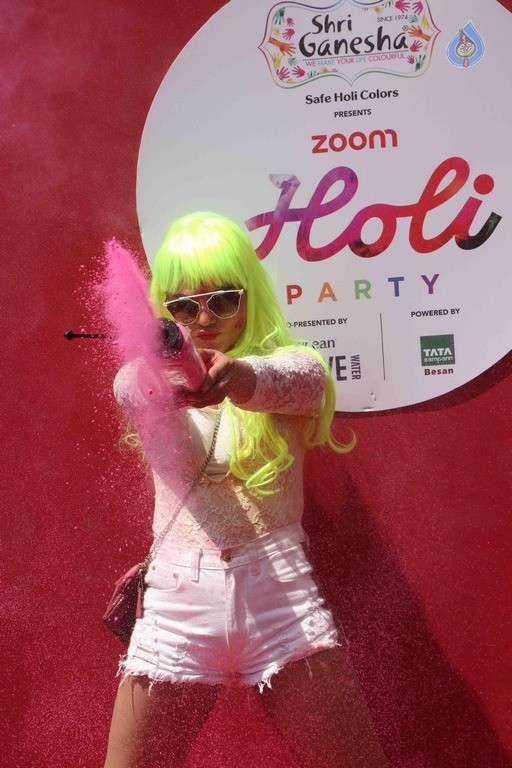 Bollywood Celebrities at Holi Celebrations - 84 / 84 photos