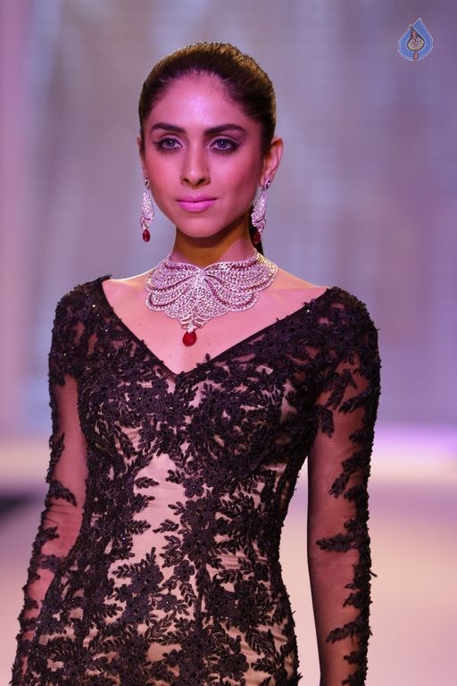 Bollywood Celebrities at IIJW 2015 Fashion Show 1 - 65 / 81 photos
