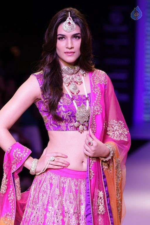 Bollywood Celebrities at IIJW 2015 Fashion Show 1 - 71 / 81 photos
