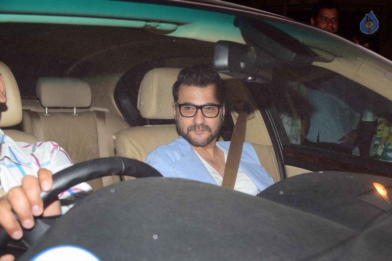Bollywood Celebrities at Karan Johar Party - 45 / 52 photos