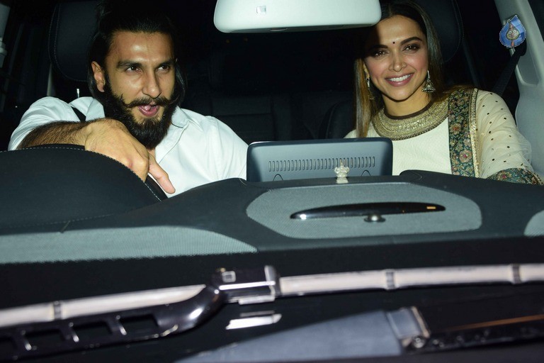 Bollywood Celebrities at Karan Johar Party - 50 / 52 photos