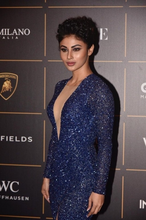 Bollywood Celebrities at Vogue Awards  - 10 / 54 photos