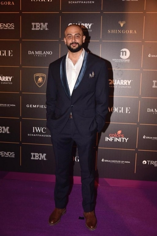 Bollywood Celebrities at Vogue Awards  - 49 / 54 photos