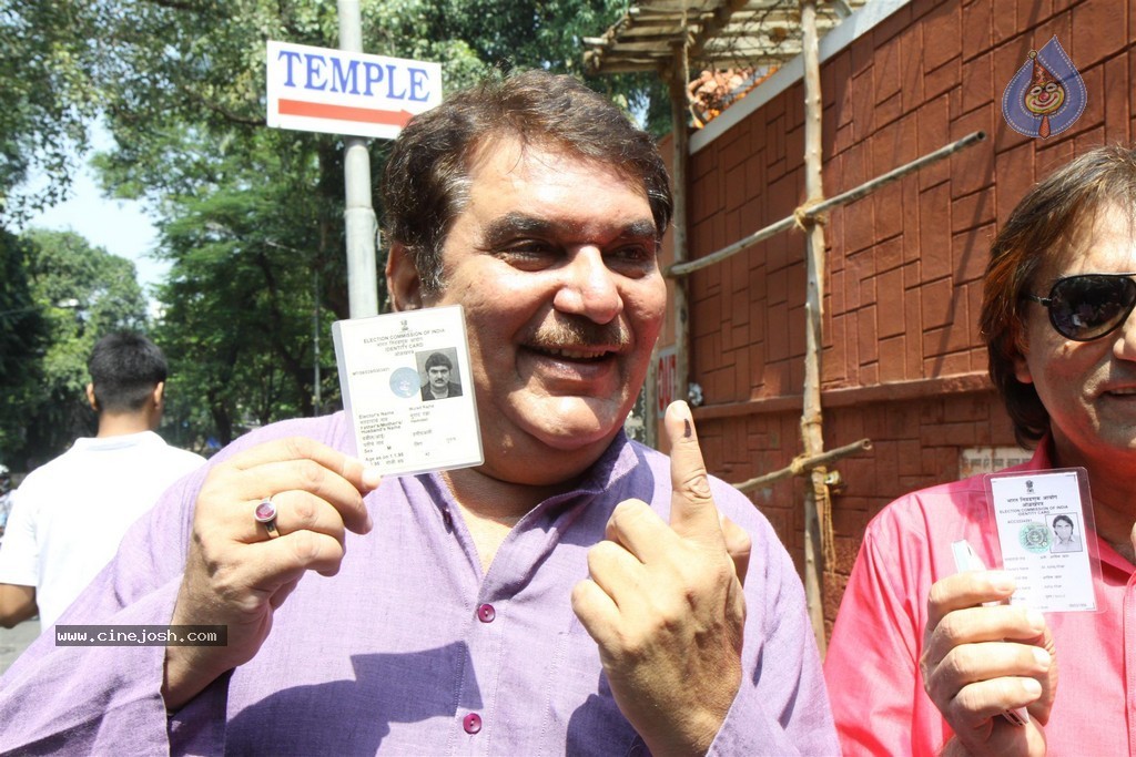 Bollywood Celebrities Cast Their Votes - 51 / 121 photos